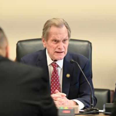 Interior Hearing Simpson